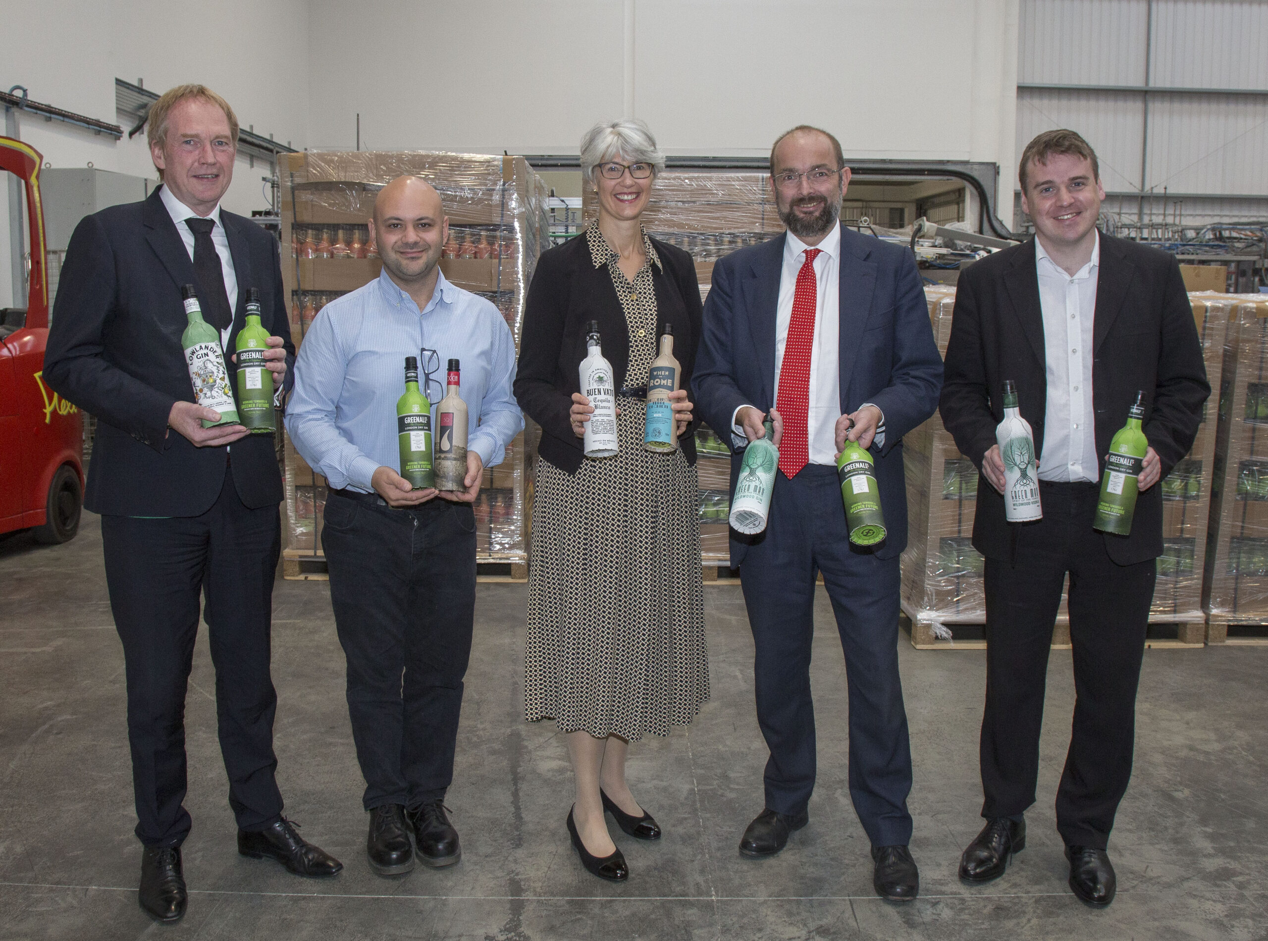 Trade Minister praises Frugalpac during visit to Ipswich factory